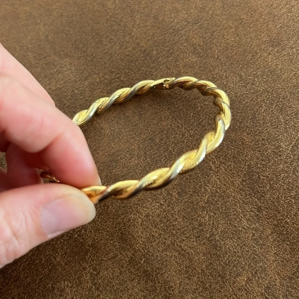 TWISTED Monet Vintage Golden Bangle